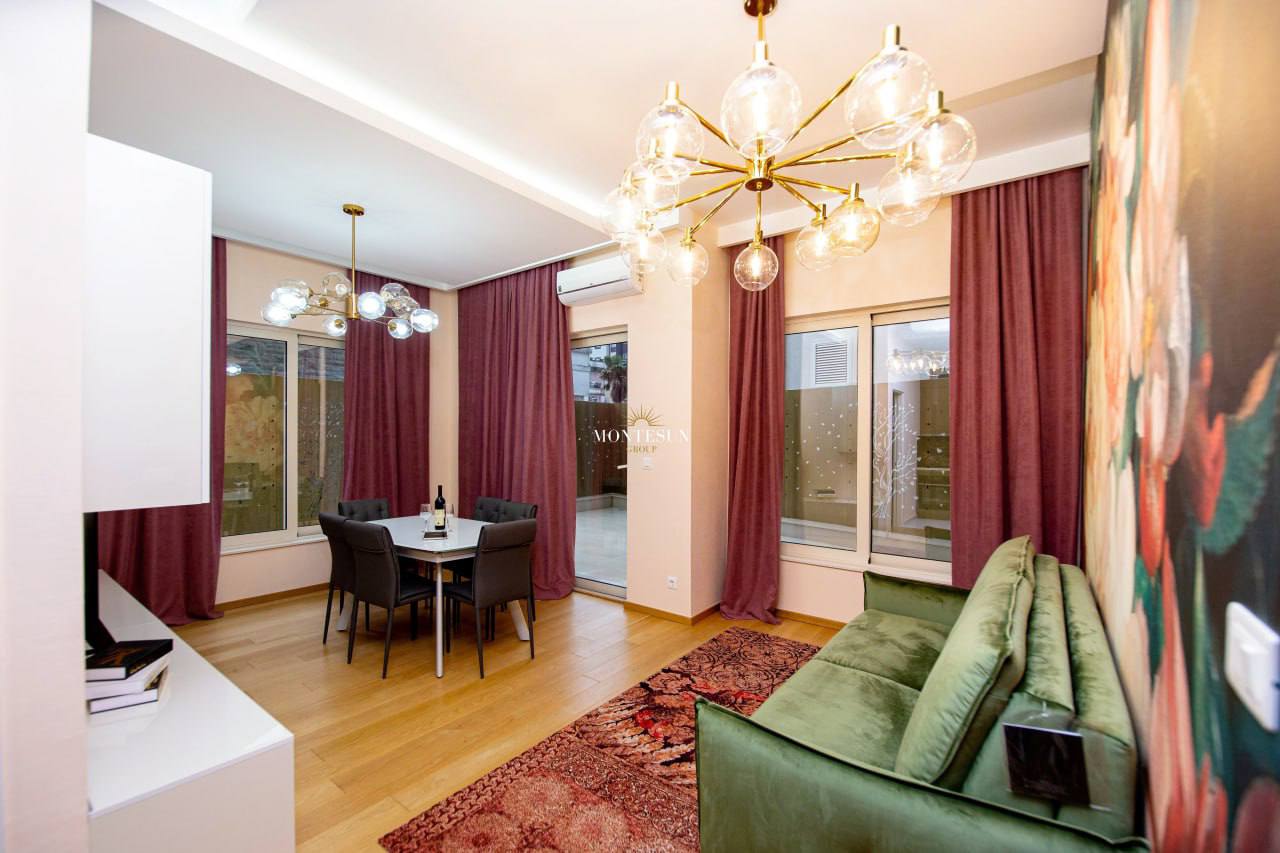 Квартира с 2 спальнями в Будве, 60 м²