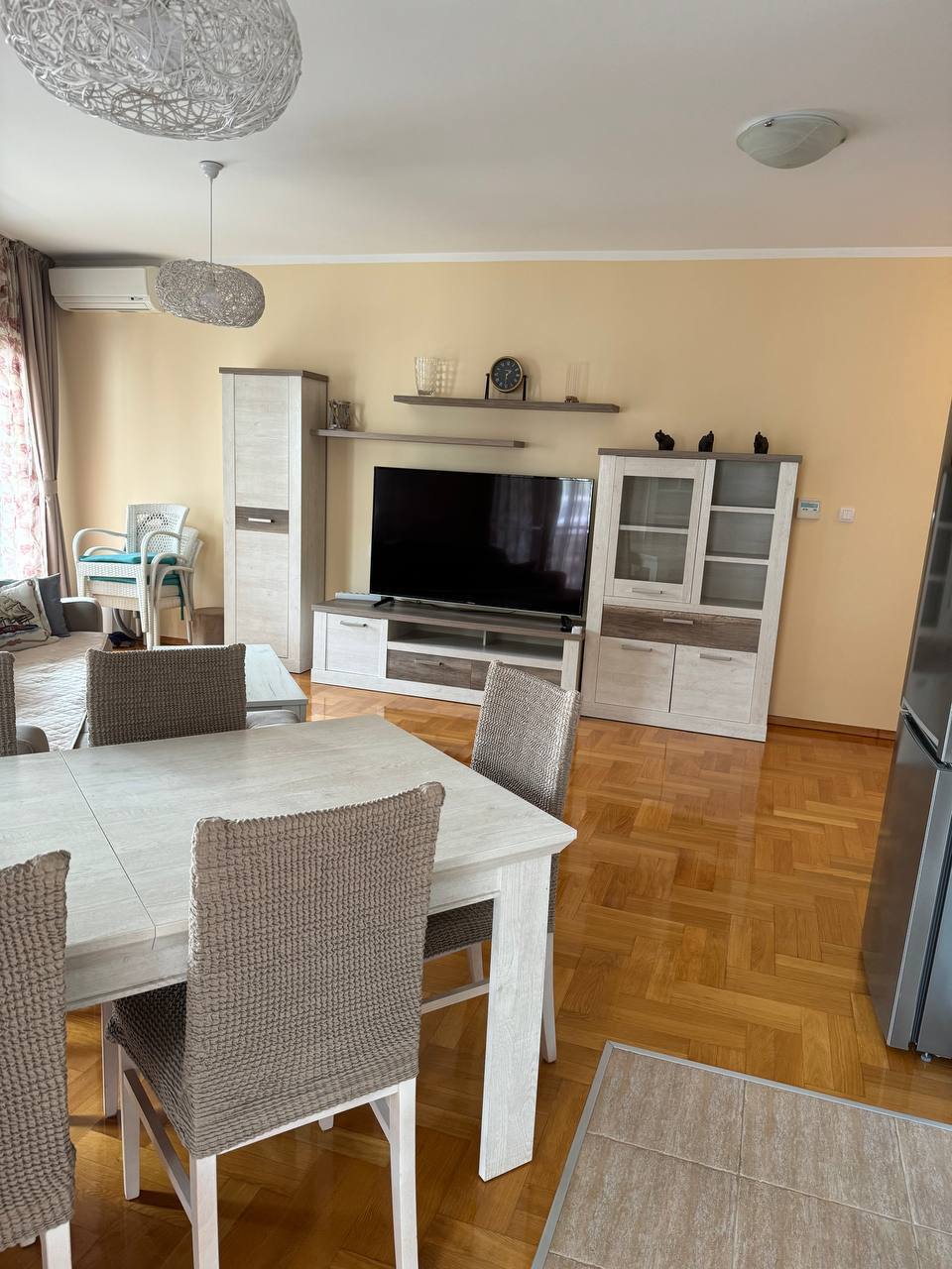 Квартира с 2 спальнями в Бечичи, 88 м² 4