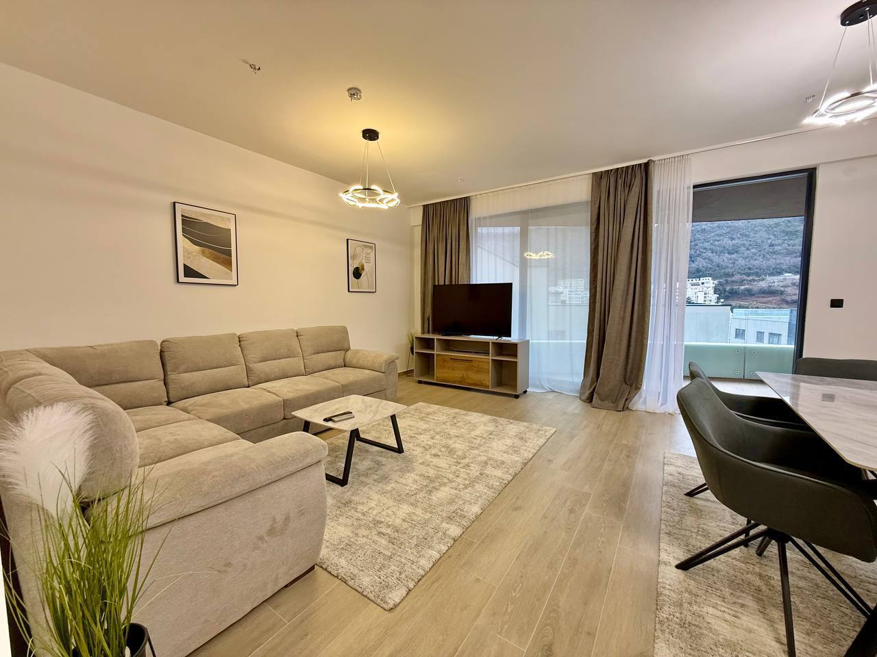 Квартира с 2 спальнями в Рафаиловичах, 81 м² 3