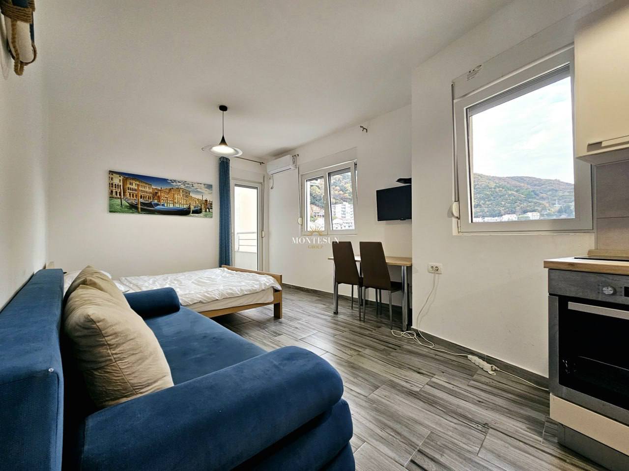 Студия в Будве, 28 м²