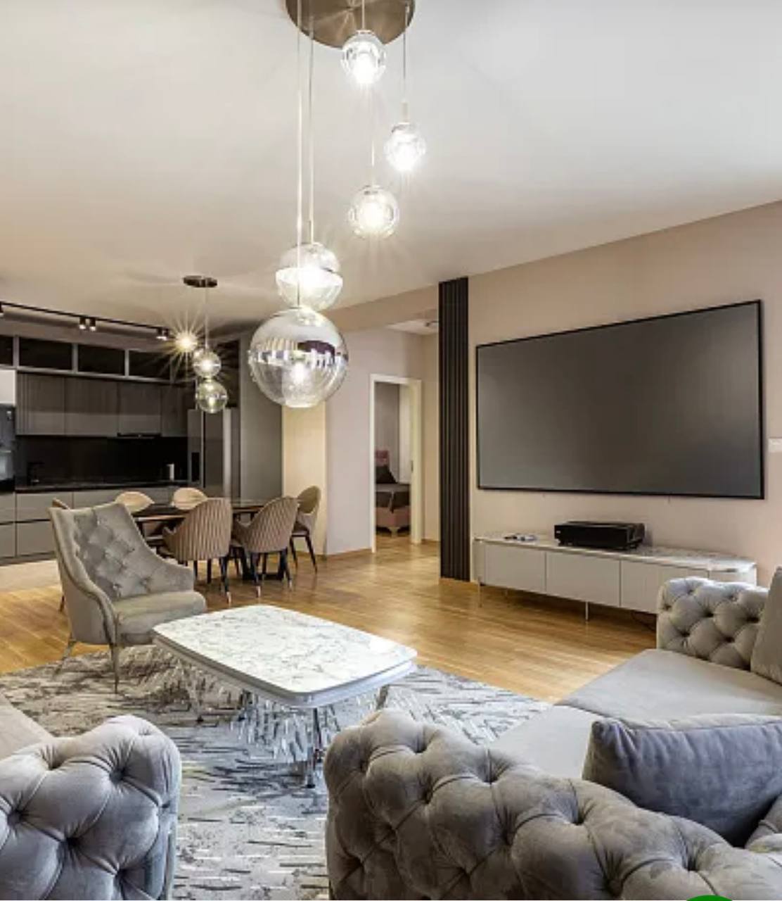 Квартира с 2 спальнями в Бечичи, 84 м²