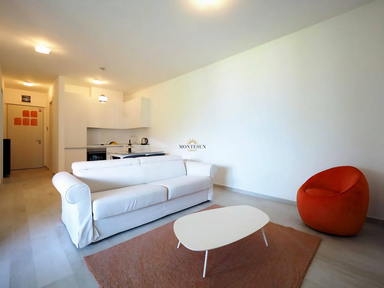 Квартира с 1 спальней в Royal Gardens, 54 м²