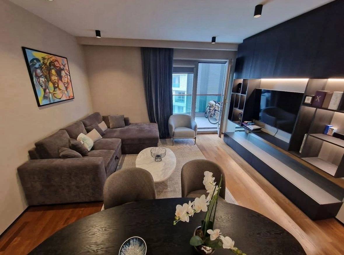 Квартира с 1 спальней в Будве, 66 м² 2