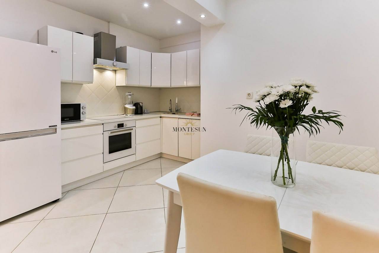Квартира с 3 спальнями в Будве, 140 м² 4