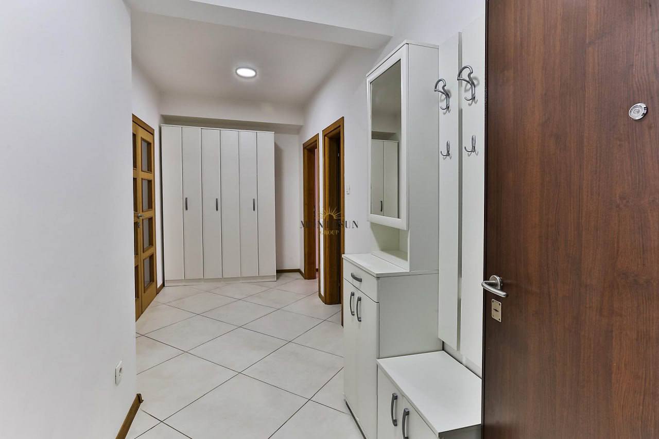Квартира с 3 спальнями в Будве, 140 м² thumbnail 8