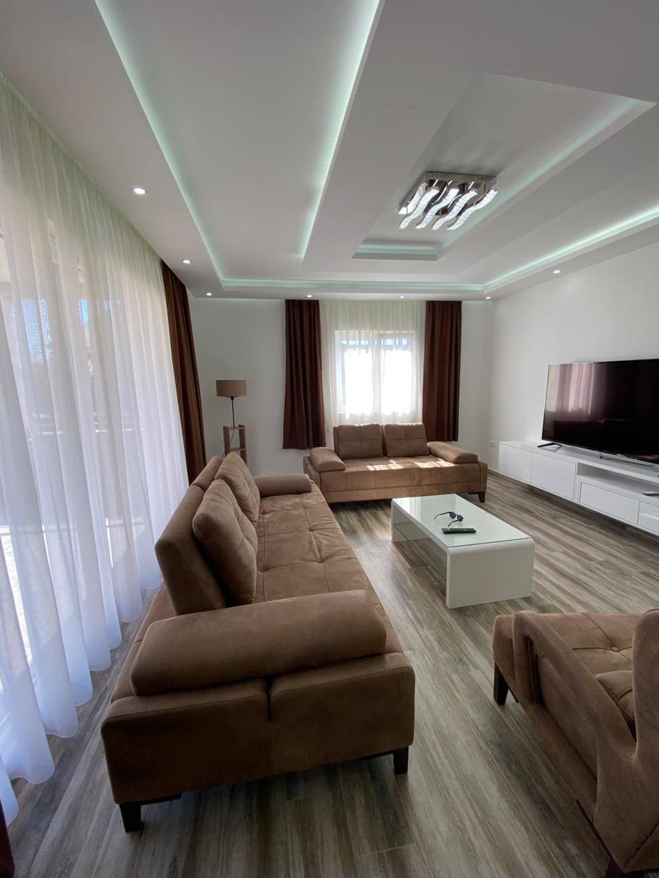 Квартира с 3 спальнями в Тивате, 115 м² thumbnail 9