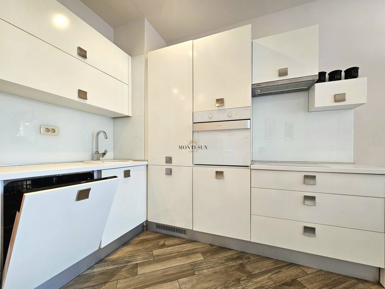 Квартира с 2 спальнями в Будве, 68 м² 4