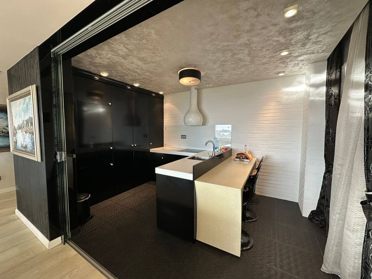 Квартира с 4 спальнями в Будве, 177 м² 4