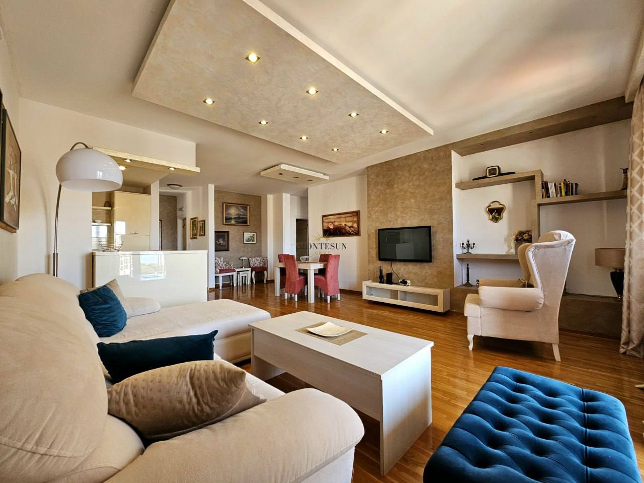 Квартира с 3 спальнями в Бечичи, 112 м²
