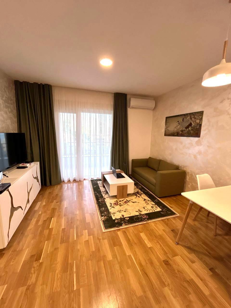 Квартира с 1 спальней в Бечичи, 44 м²