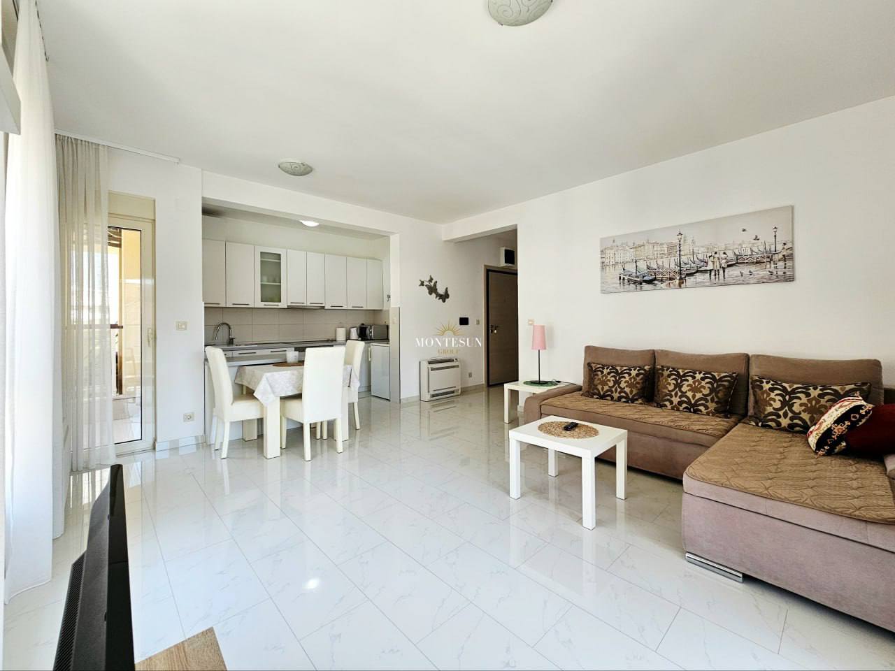 Квартира с 1 спальней в Будве, 57 м² 3