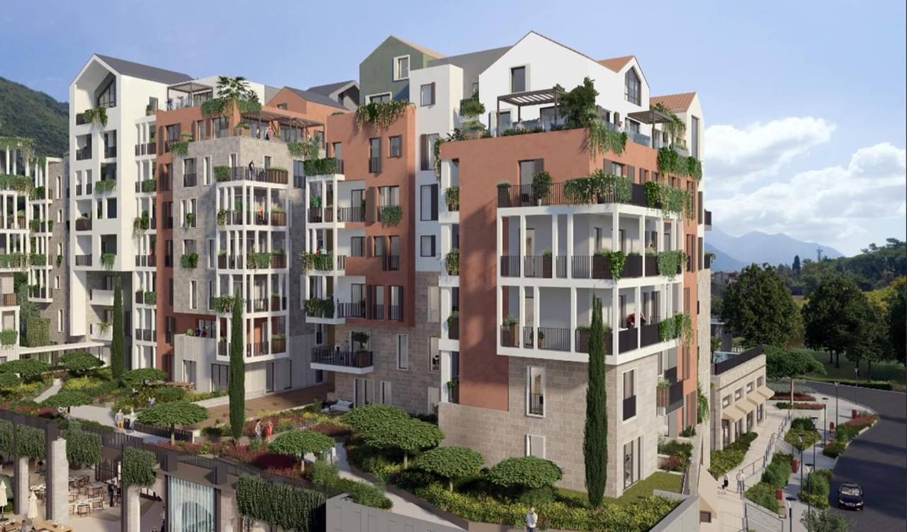 Квартира с 2 спальнями в Тивате, 102 м²