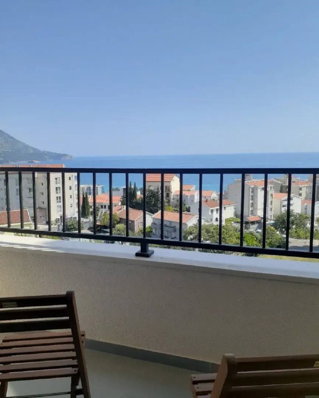 Квартира с 2 спальнями в Бечичи, 62 м²