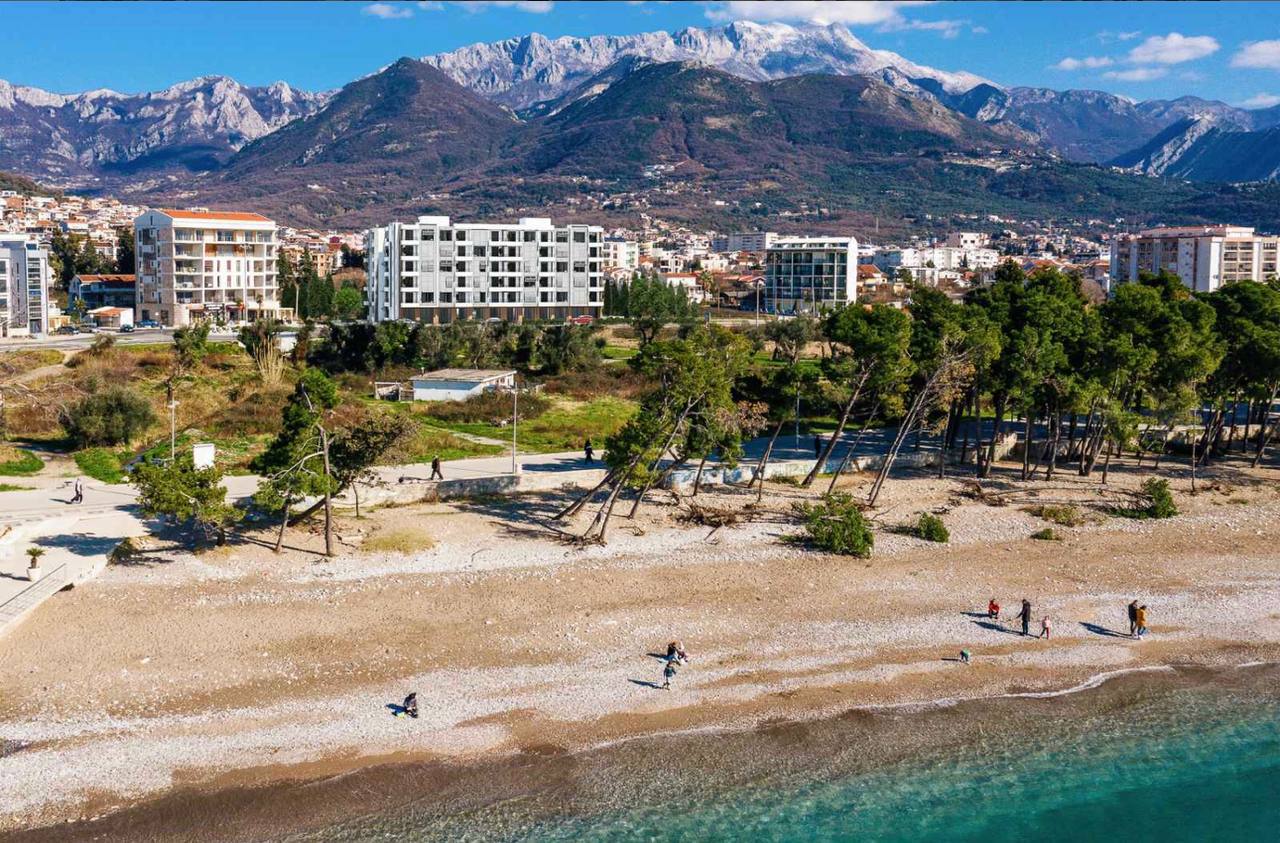 Квартира с 1 спальней в Баре, 45 м² 2