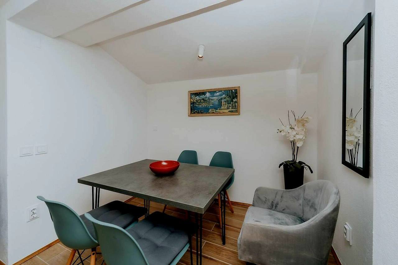 Квартира с 2 спальнями в Будве, 56 м² 4