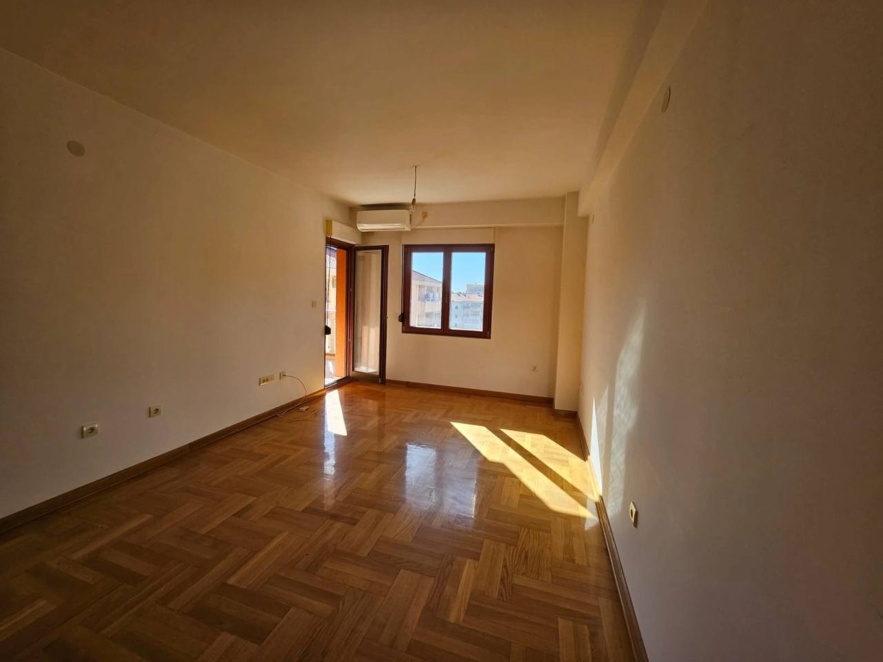 Квартира с 1 спальней в Розино, 53 м²