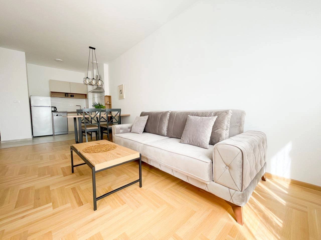 Квартира с 1 спальней в Будве, 45 м² 2