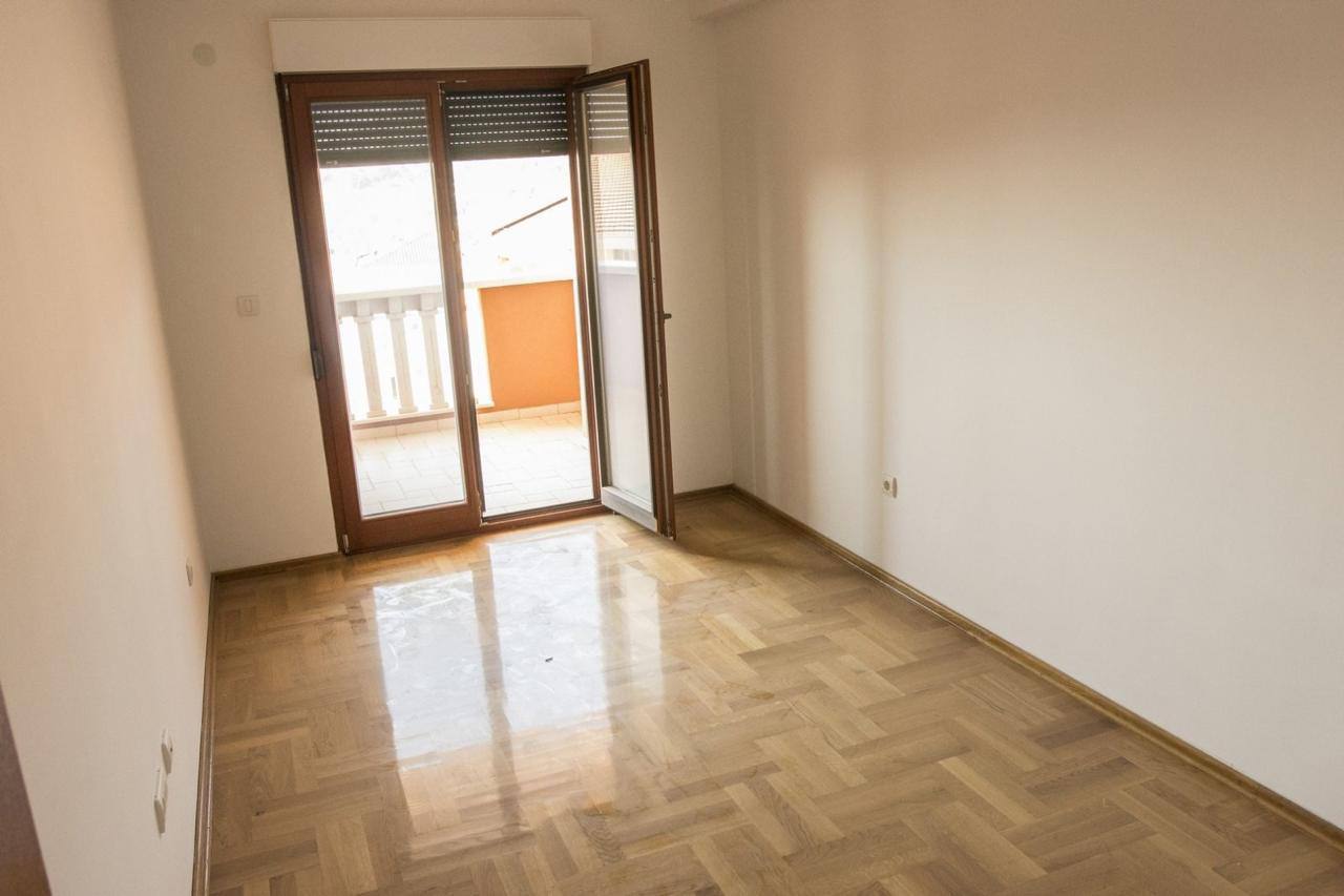 Квартира с 2 спальнями в Розино, 111 м²