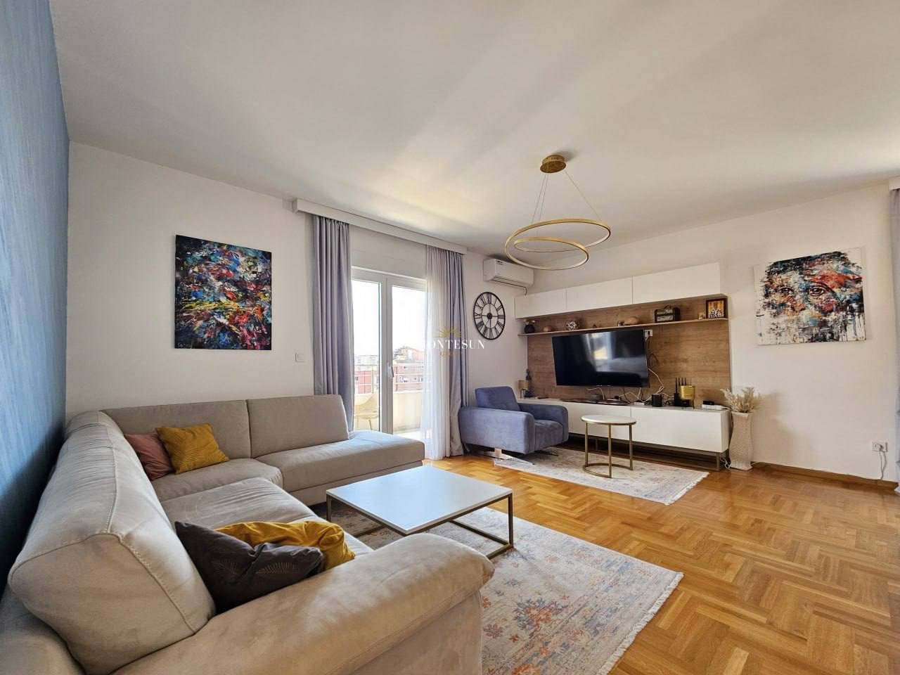 Квартира с 3 спальнями в Будве, 103 м²