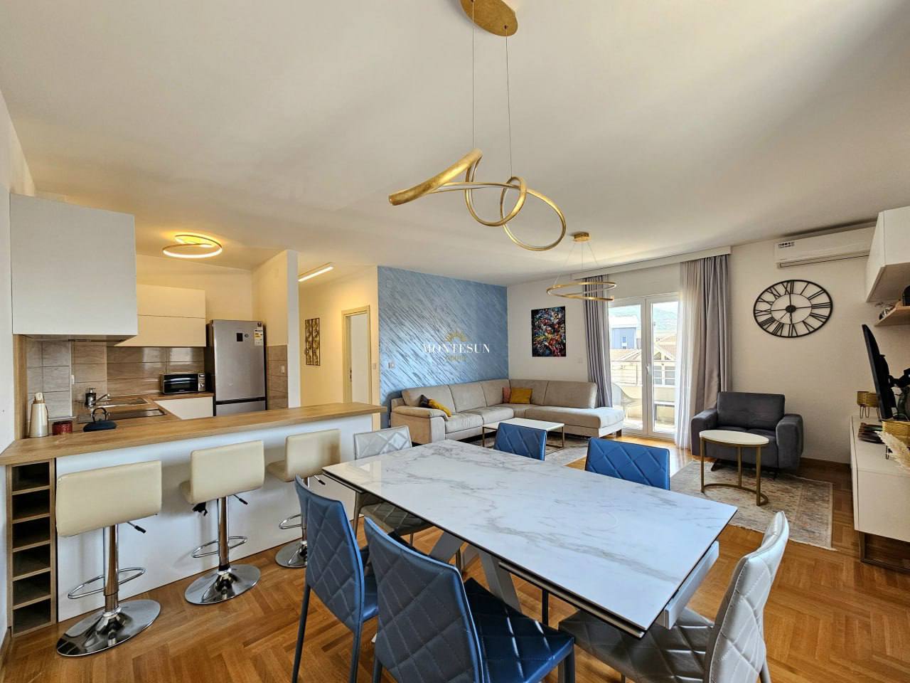 Квартира с 3 спальнями в Будве, 103 м² 2