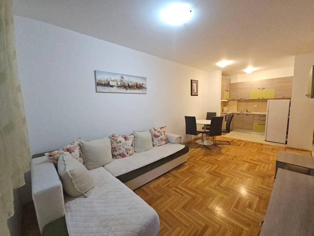 Квартира с 1 спальней в Будве, 43 м²