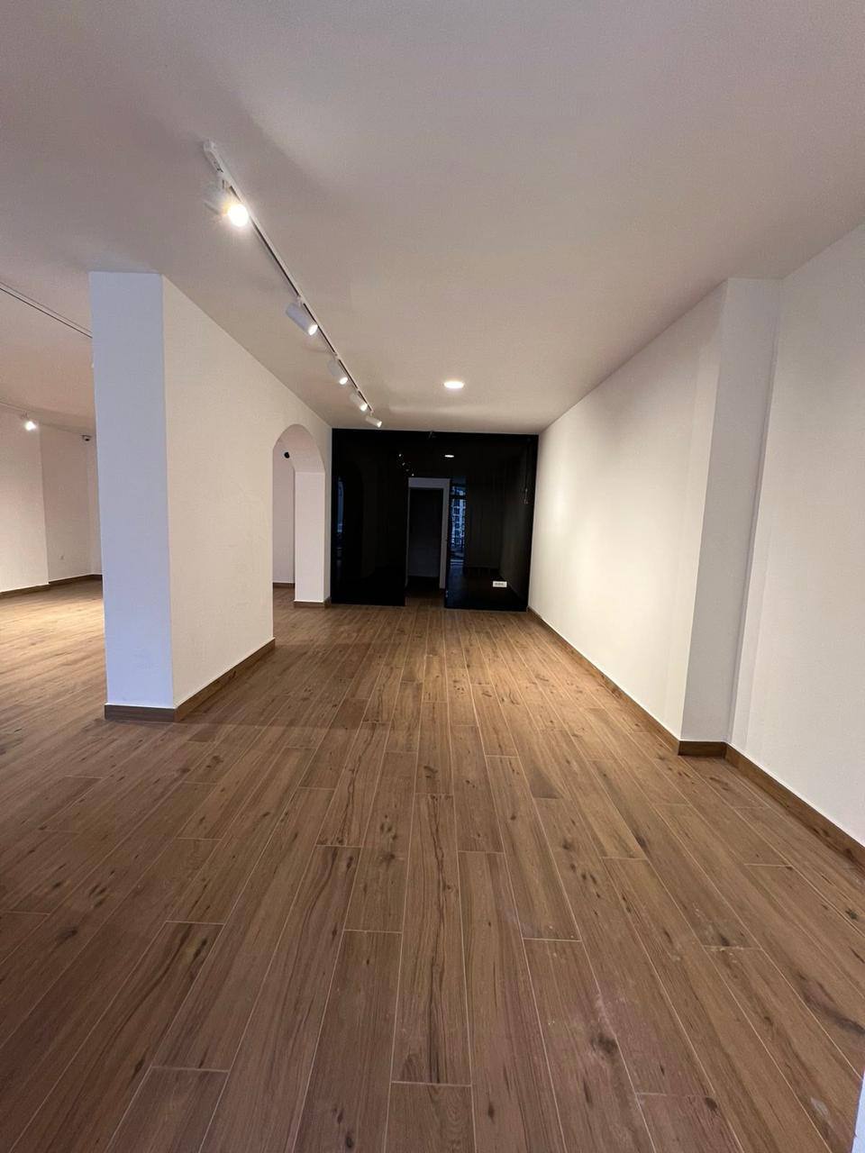 Коммерческое помещение в Будве, 135 м² 5
