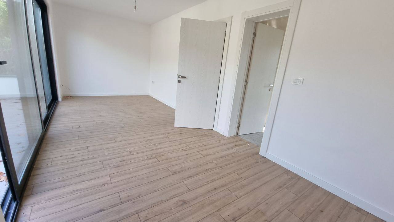 Дом с 3 спальнями в Ластве-Грбальской, 166 м² thumbnail 9