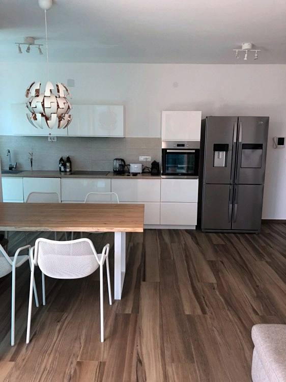 Квартира с 2 спальнями в Бечичи, 83 м² 2