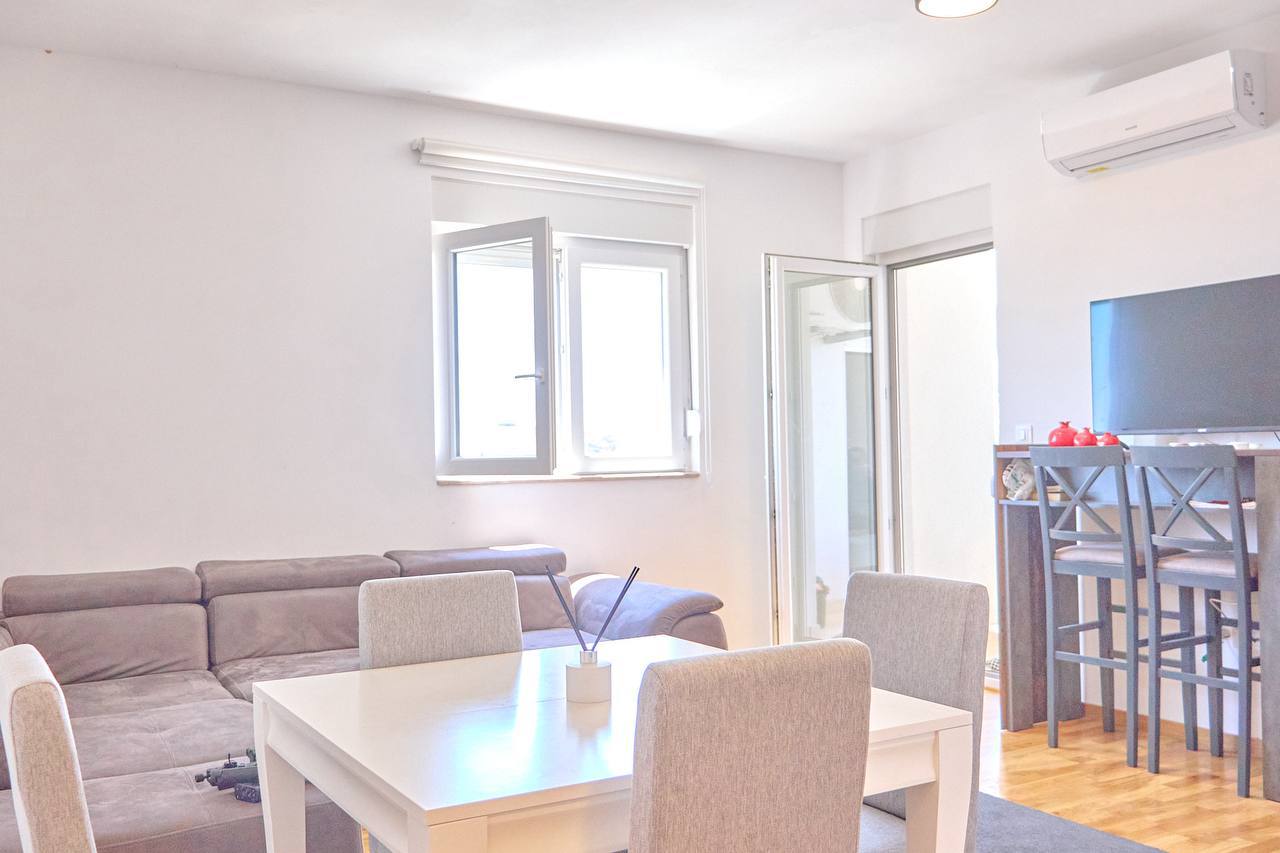 Квартира с 2 спальнями в Бечичи, 59 м² 4