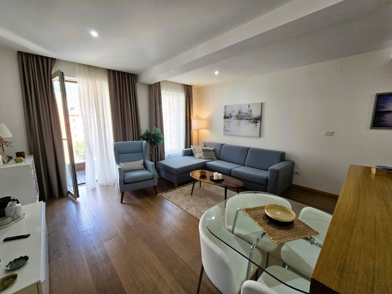 Квартира с 2 спальнями в Будве, 57 м² 2
