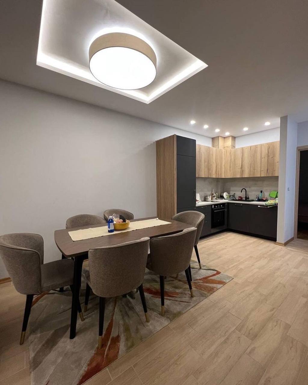 Квартира с 3 спальнями в Будве, 150 м²