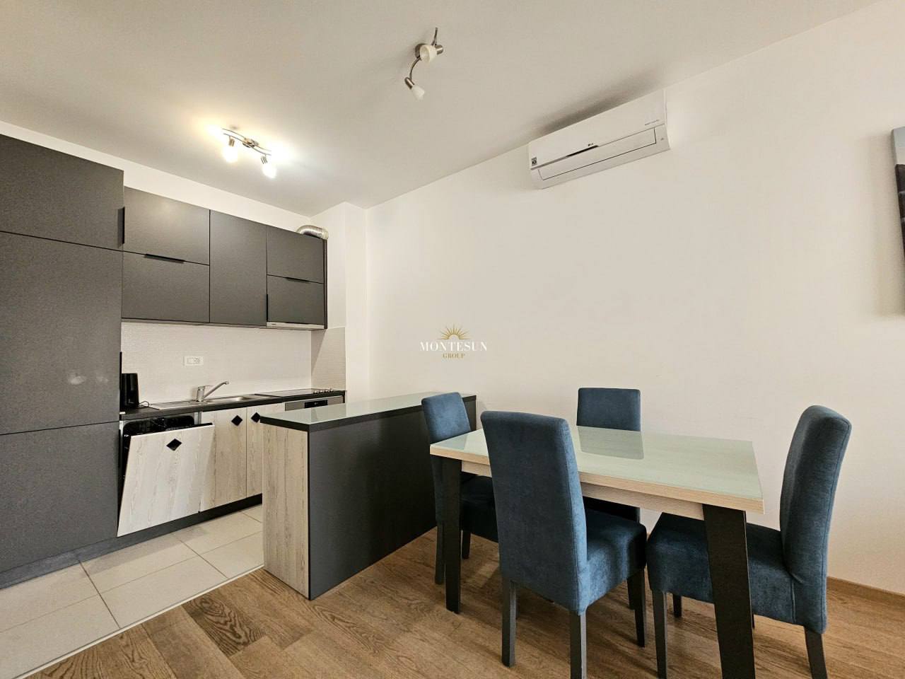 Квартира с 1 спальней в Будве, 45 м² thumbnail 30