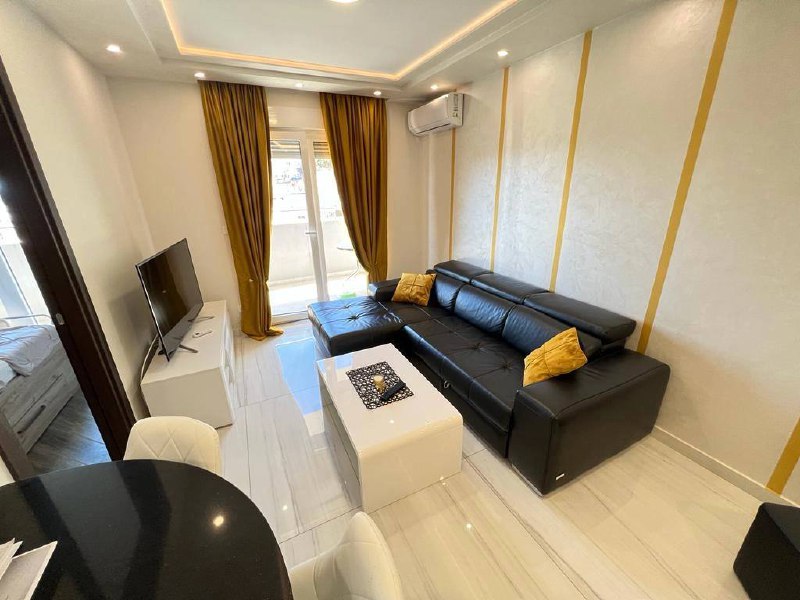 Квартира с 2 спальнями в Будве, 74 м² 2