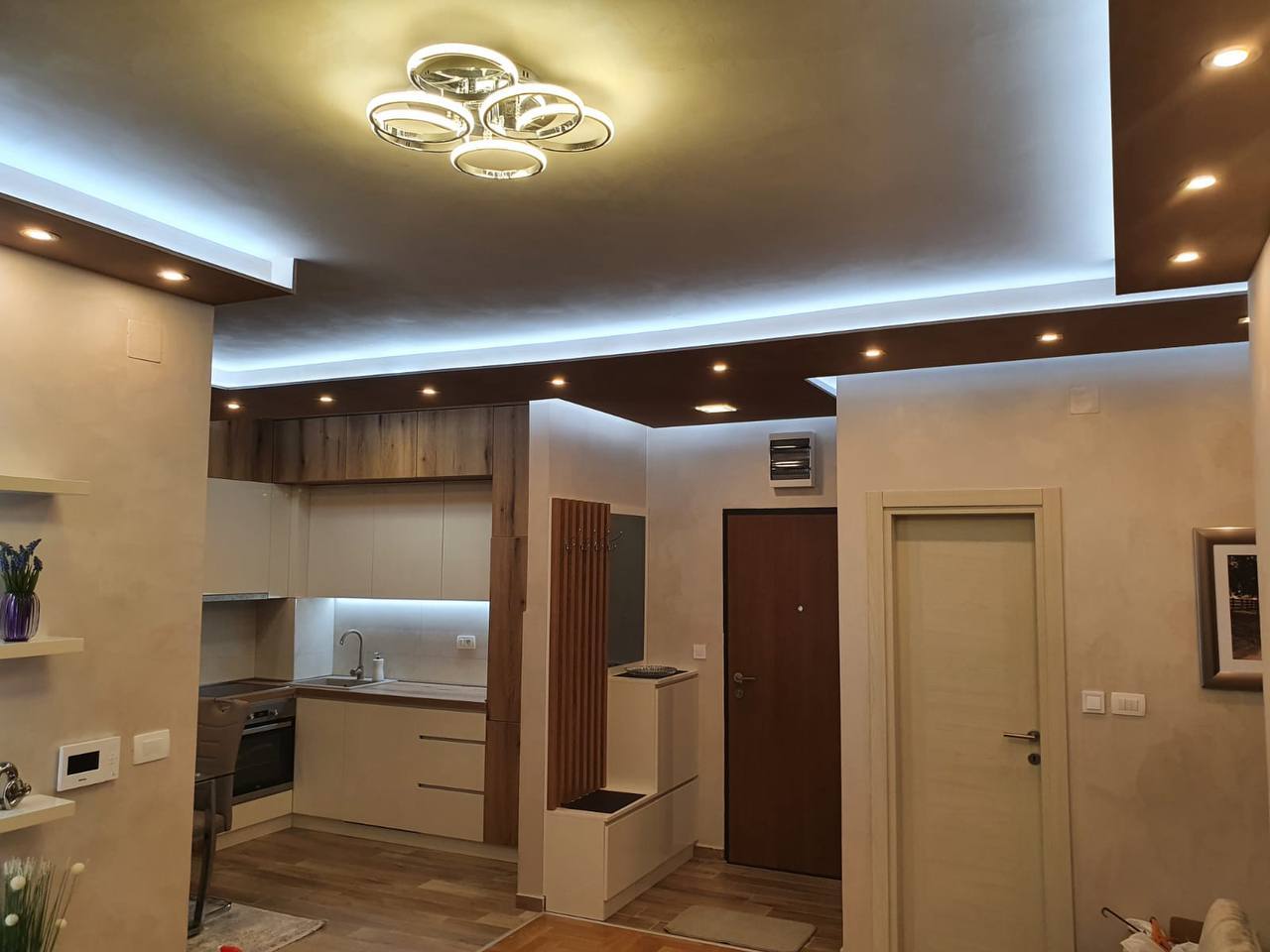 Квартира с 2 спальнями в Будве, 65 м²