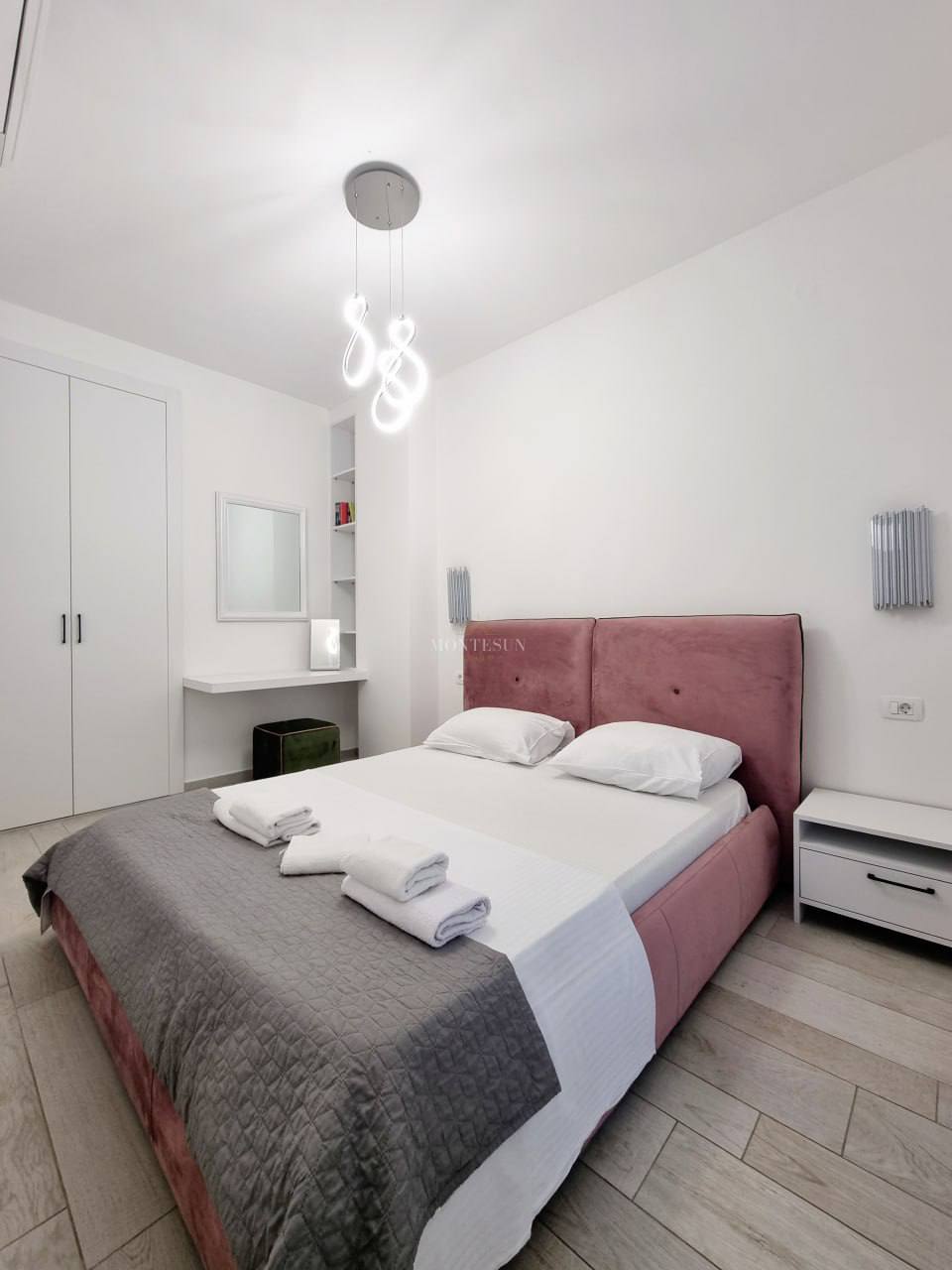 Квартира с 1 спальней в Royal Gardens, 52 м² thumbnail 9
