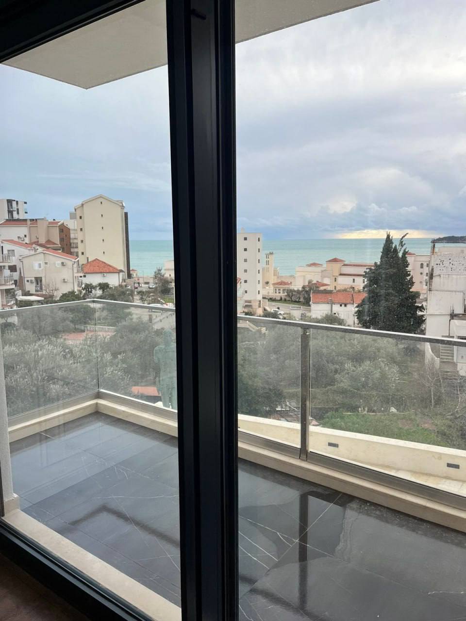 Квартира с 2 спальнями в Бечичи, 82 м² 3