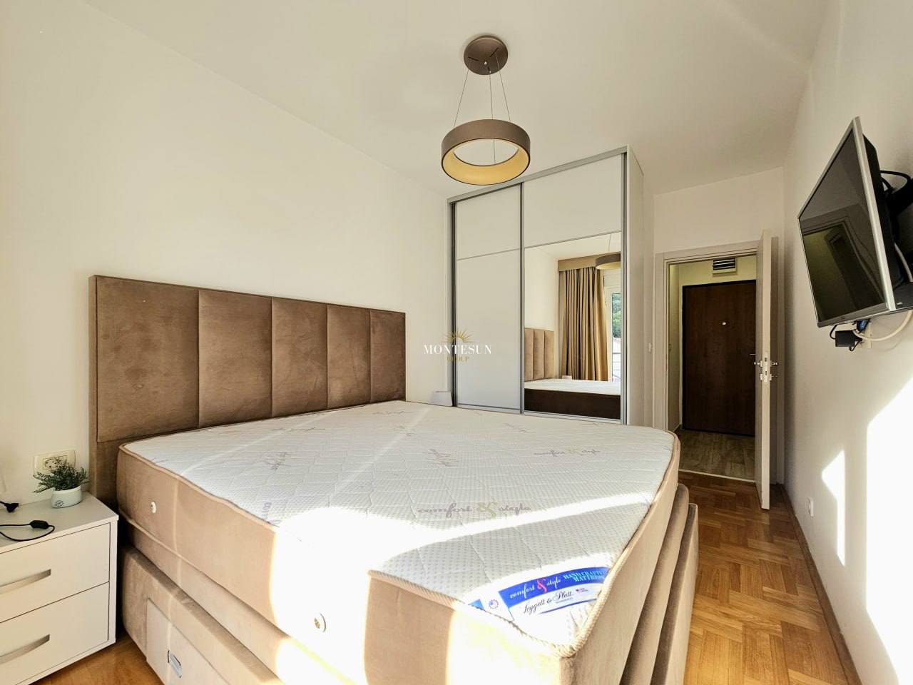 Квартира с 1 спальней в Будве, 51 м² 4