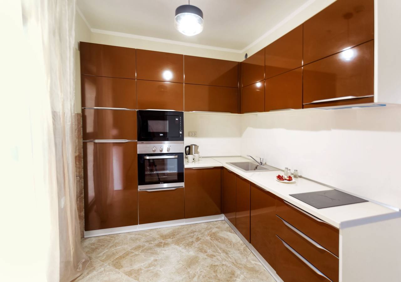Квартира с 2 спальнями в Будве, 84 м²