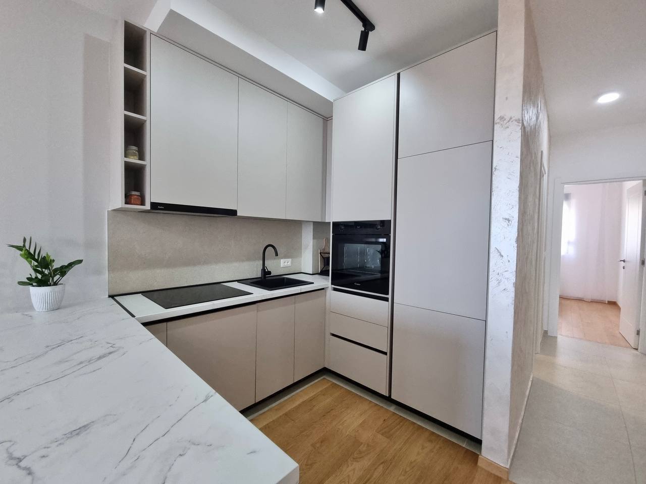 Квартира с 2 спальнями в Бечичи, 71 м² 4