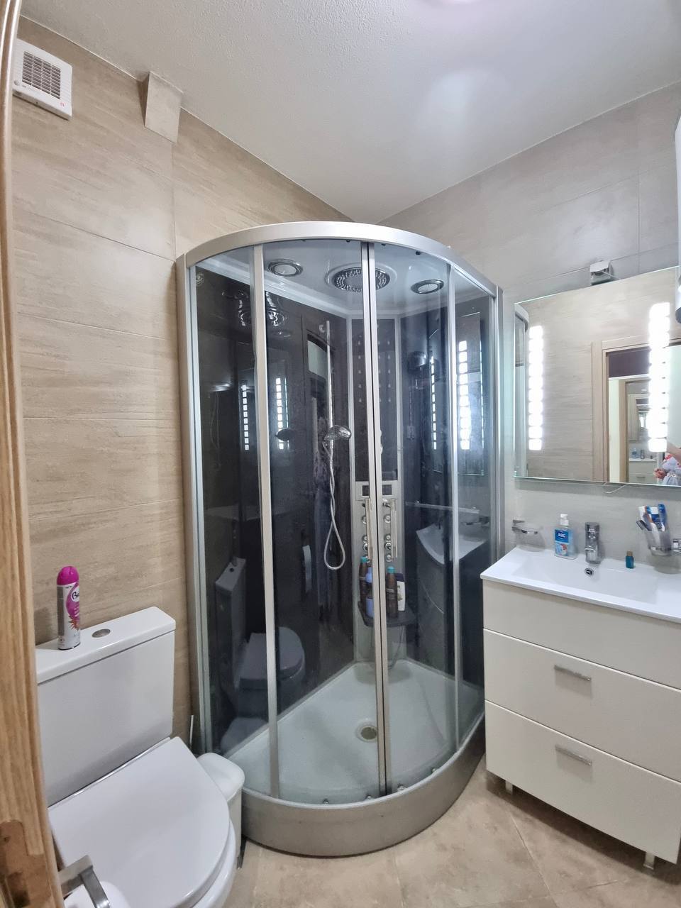 Квартира с 2 спальнями в Бечичи, 94 м² thumbnail 8