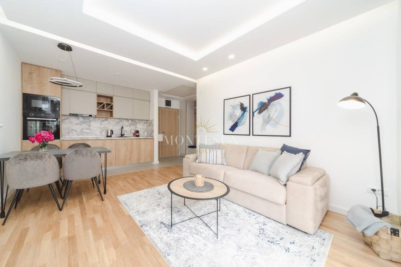 Квартира с 1 спальней в Центр, отель Atina, 44 м²