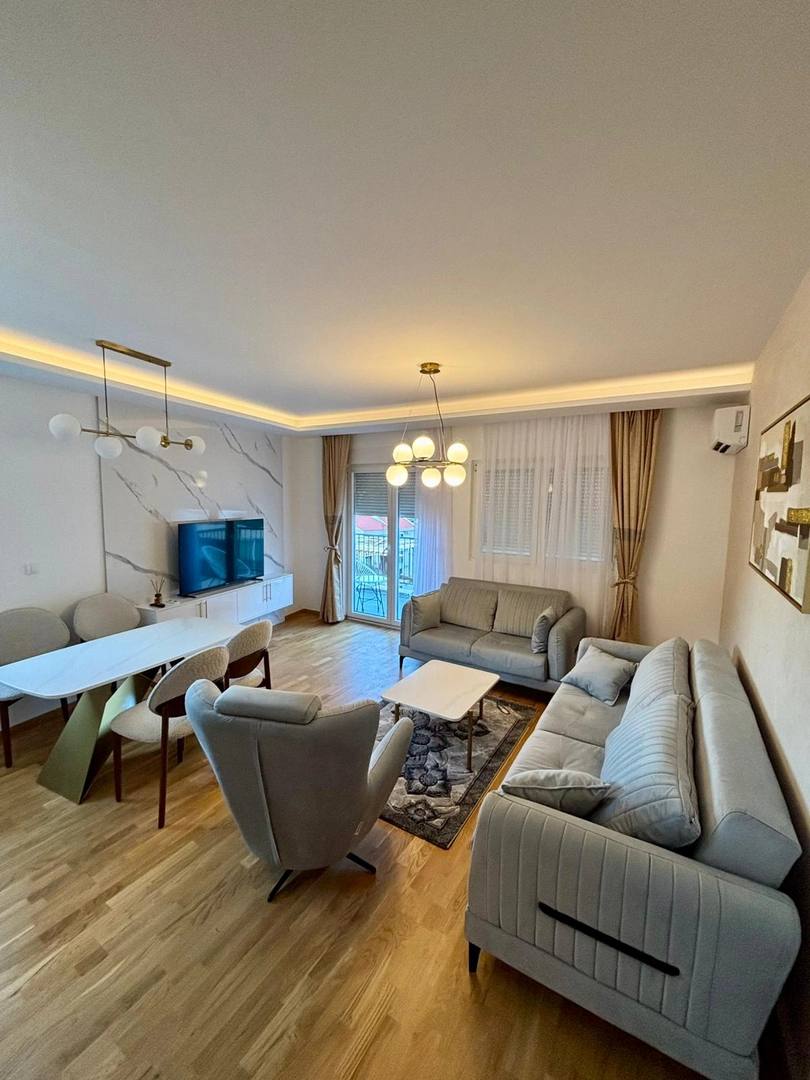 Квартира с 2 спальнями в Подкошлюне, 70 м²