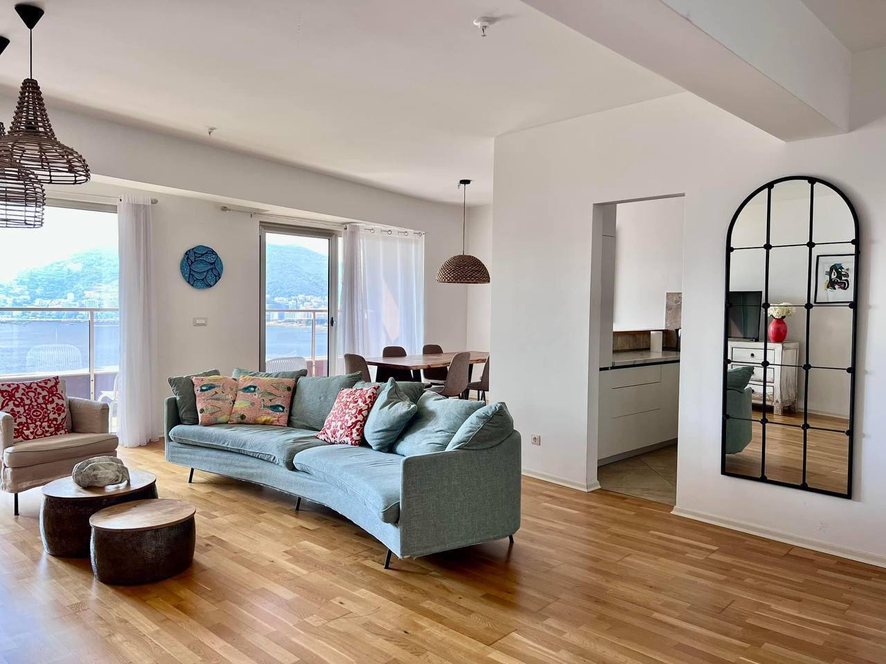 Квартира с 2 спальнями в Будве, 97 м²