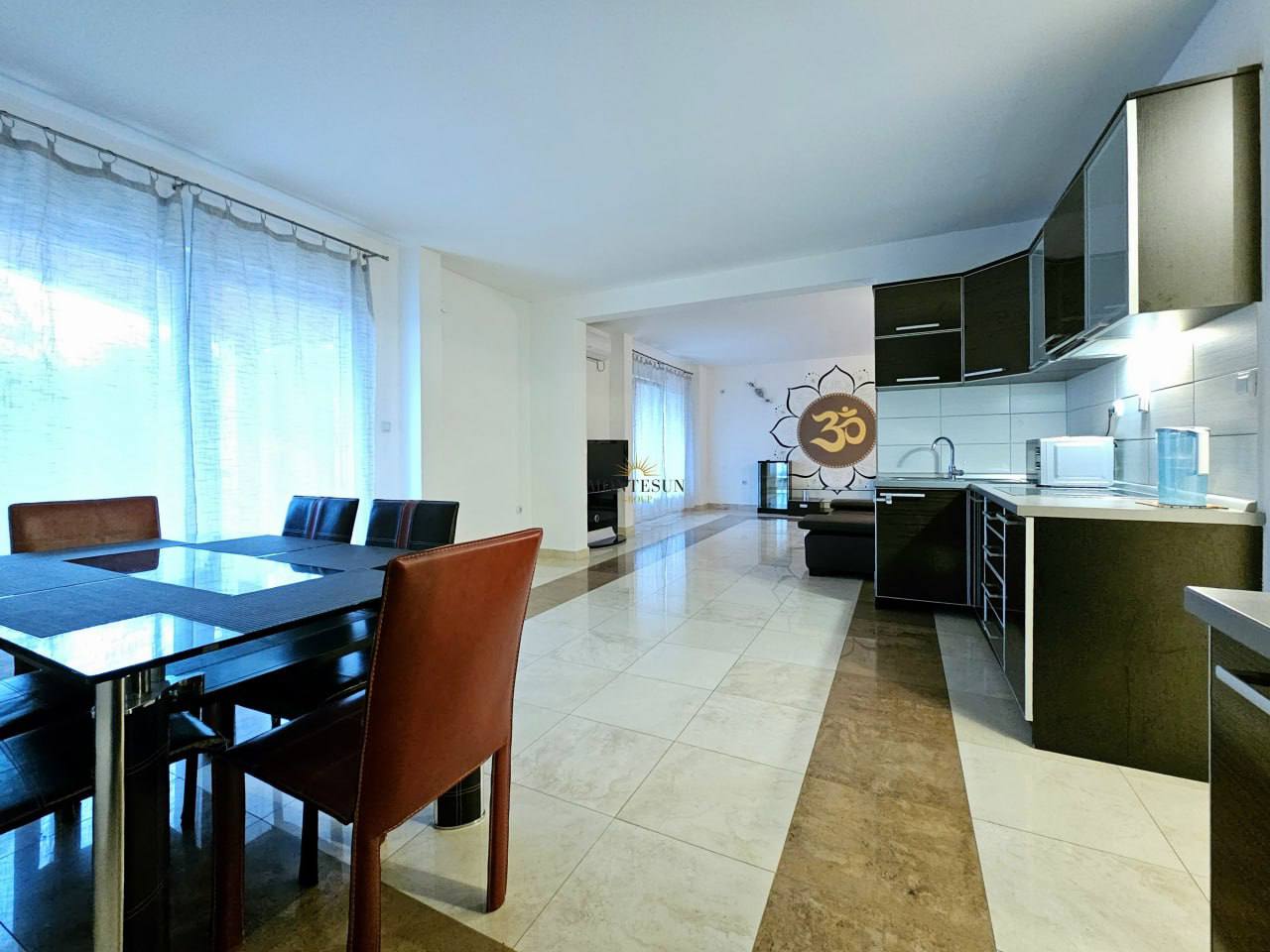 Квартира с 2 спальнями в Будве, 80 м² 3