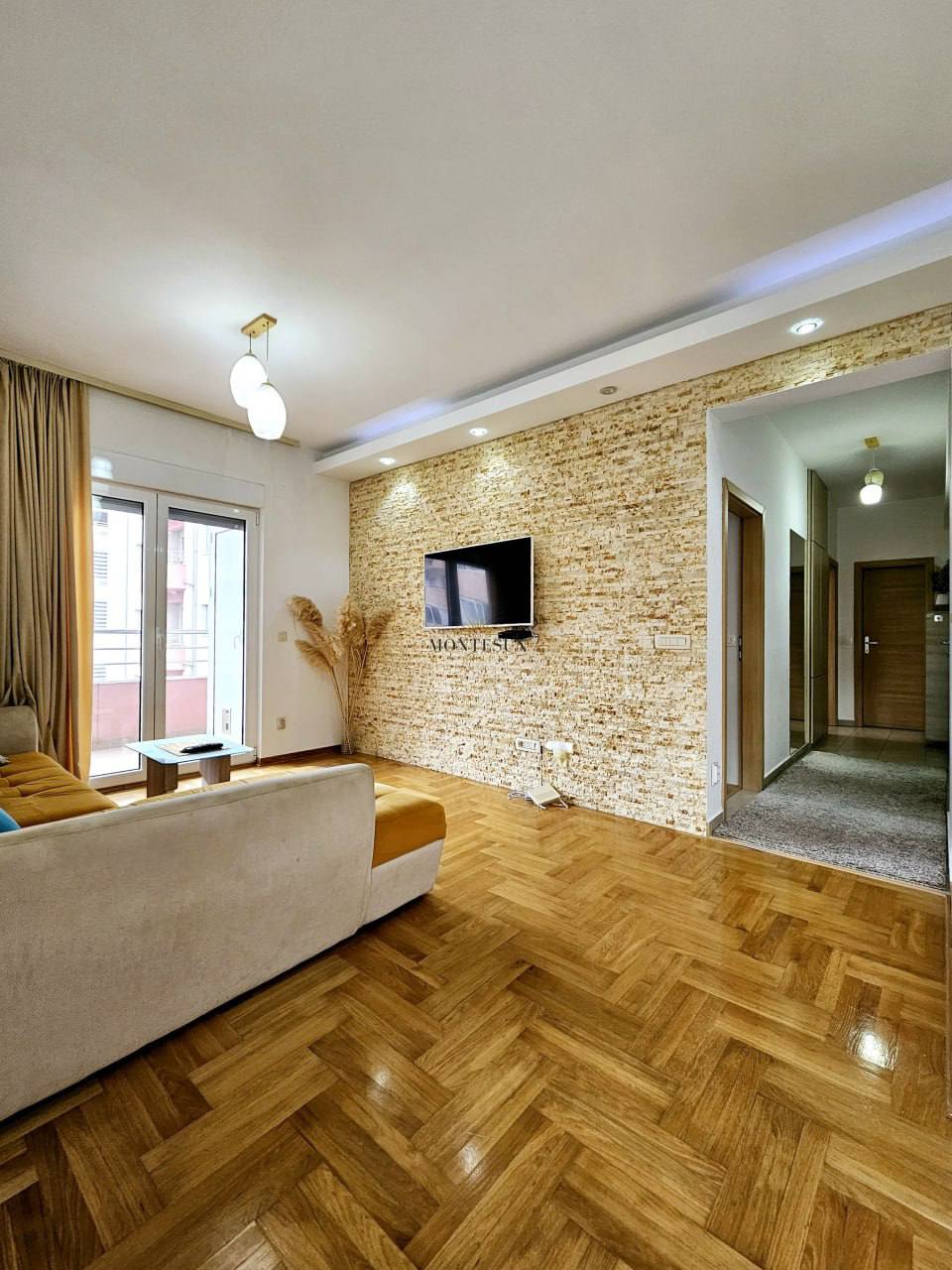 Квартира с 2 спальнями в Розино, 60 м²