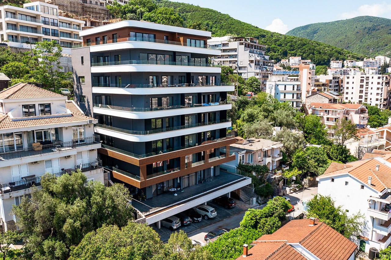 Квартира с 3 спальнями в Будве, 124 м²