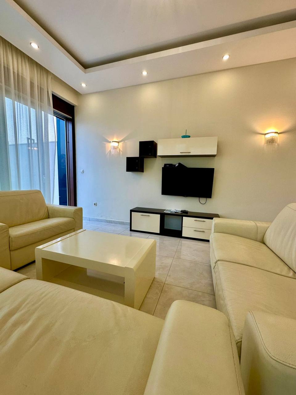 Квартира с 2 спальнями в Бечичи, 90 м² 2