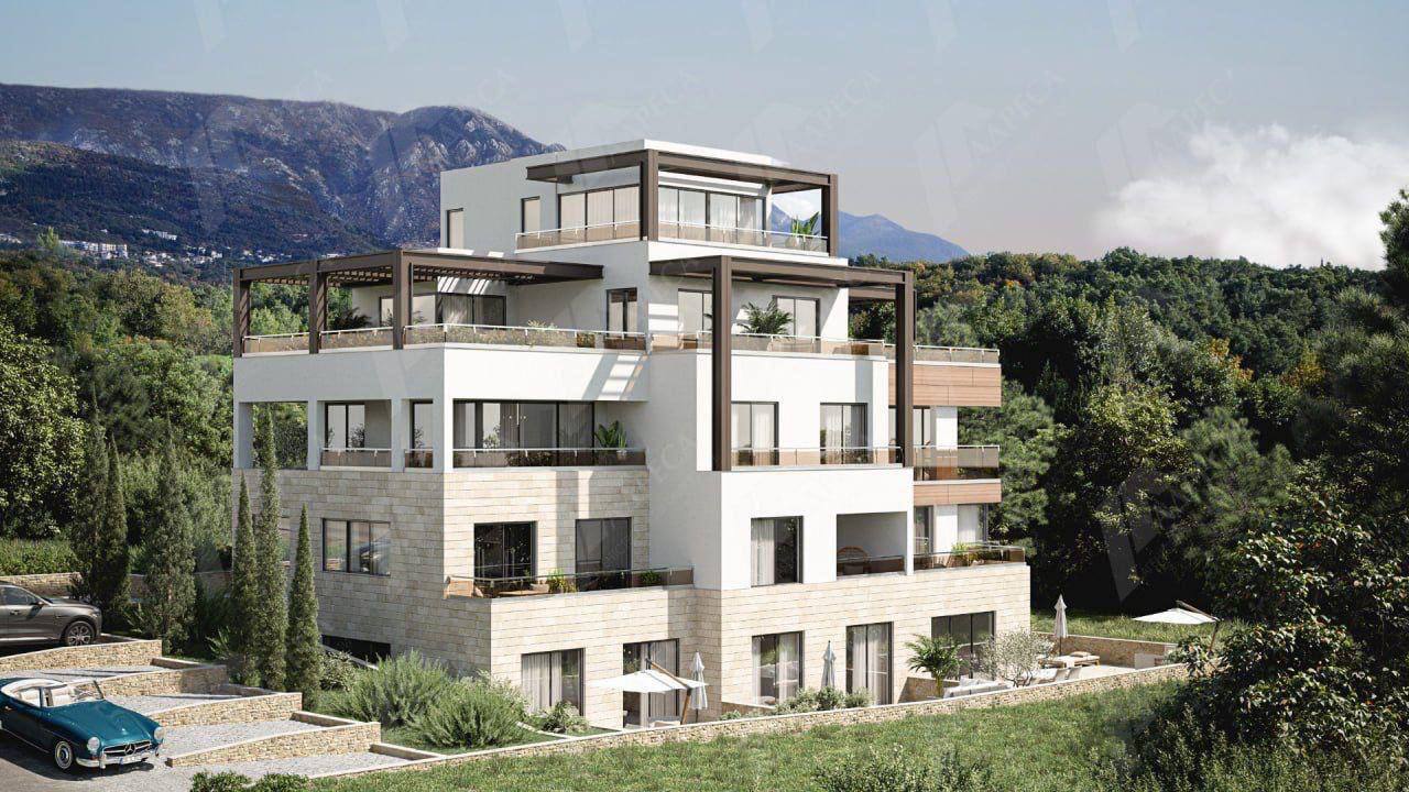 Квартира с 2 спальнями в Тивате, 113 м²