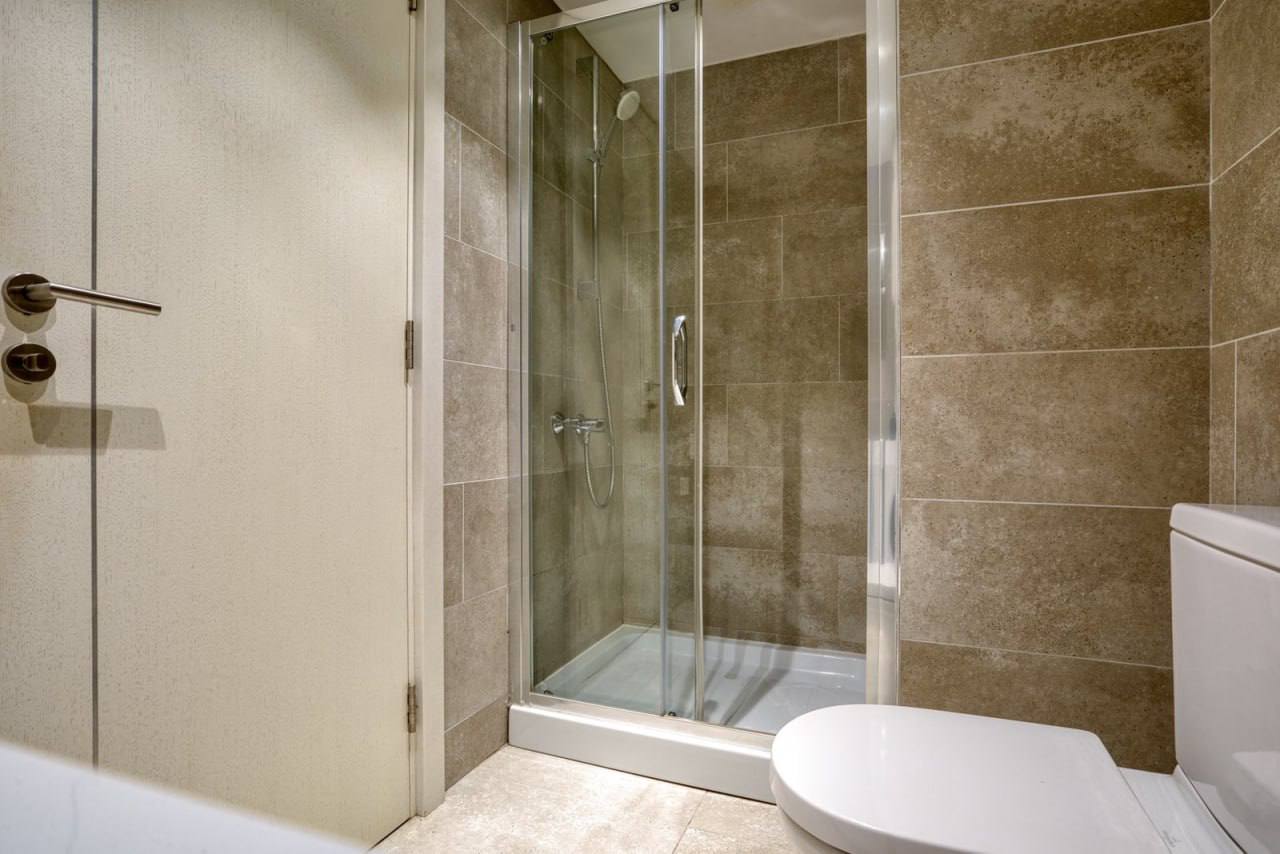 Квартира с 1 спальней в Будве thumbnail 9