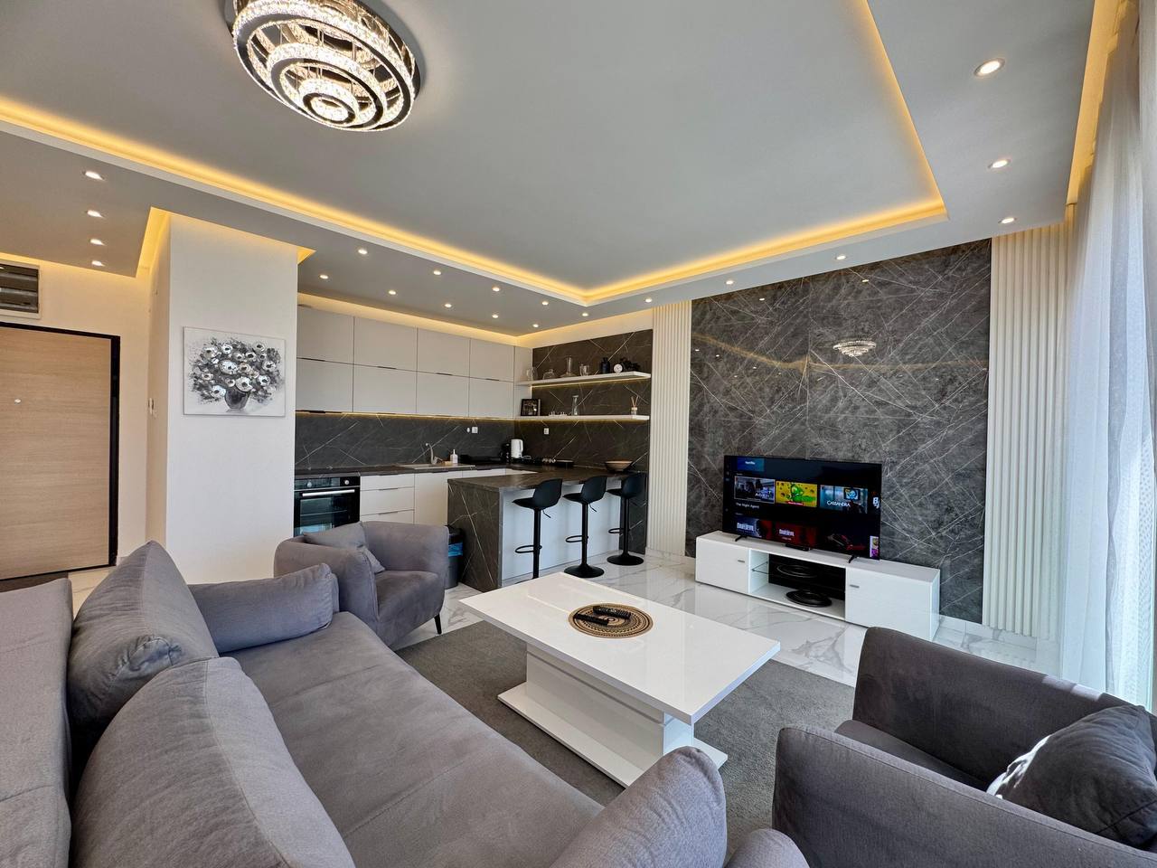 Квартира с 2 спальнями в Бечичи, 89 м²